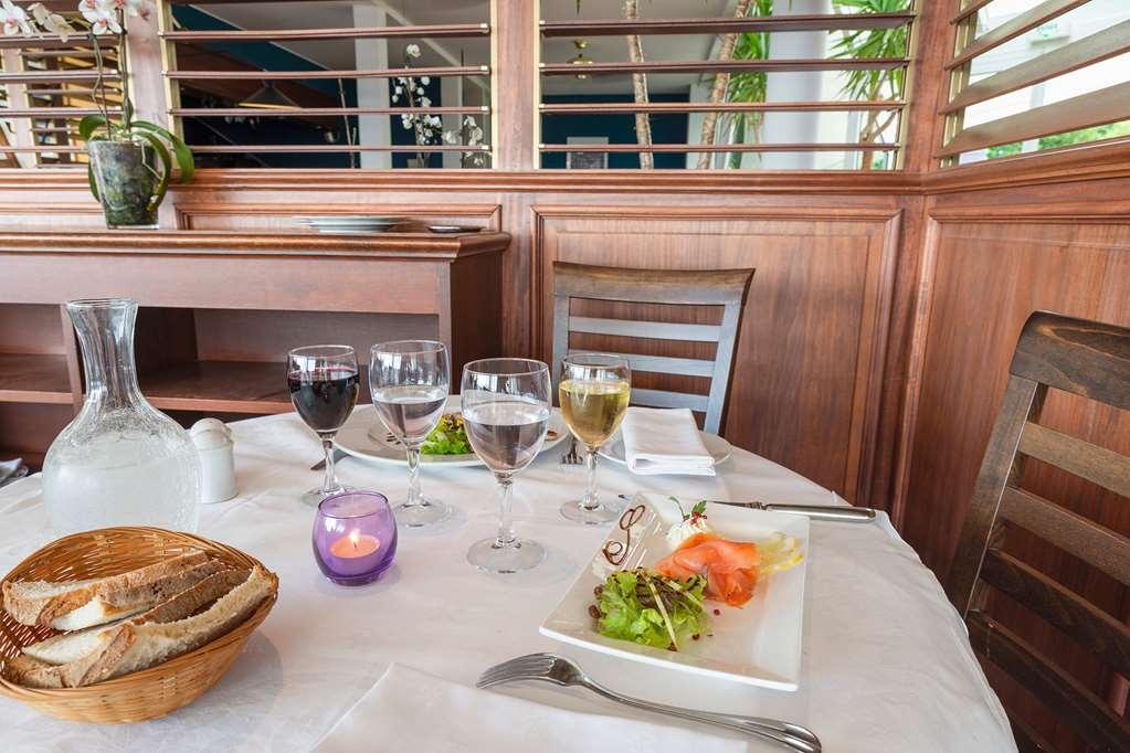 Le Relais De Castelnau Hotel Loubressac Restaurant foto